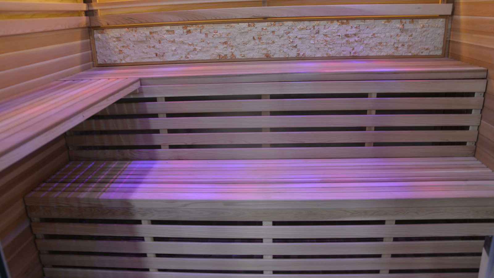 Innen Sauna Zedernholz 200 – Elementsauna aus Red Cedar – mit Ofen, Sternenhimmel und Bluetooth-Sound – Ansicht 3