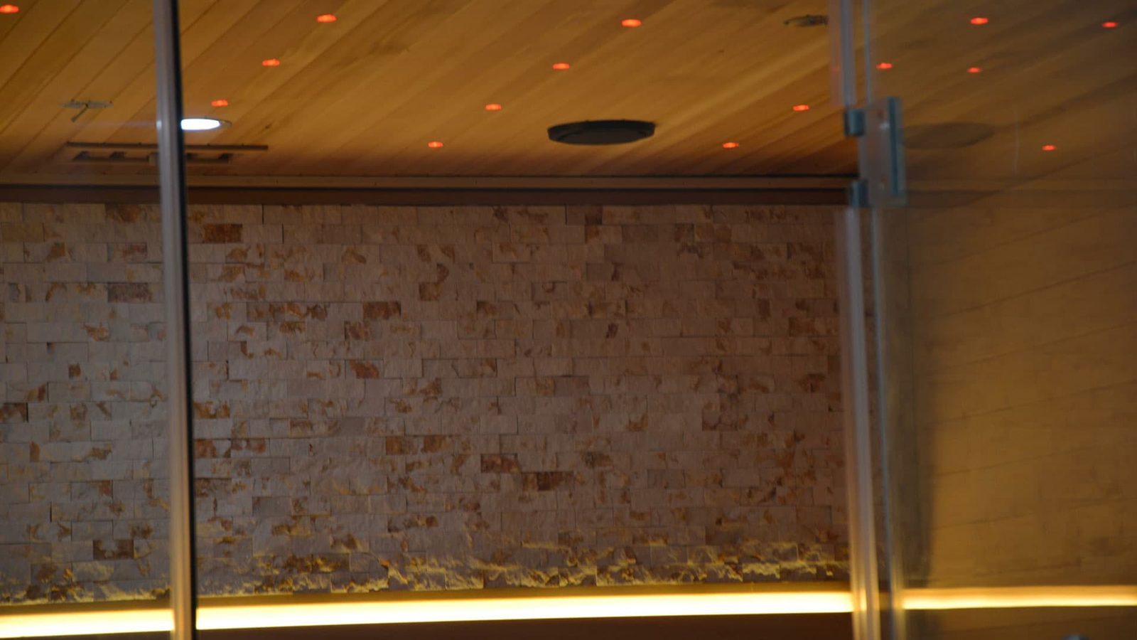 Innen Sauna Zedernholz 200 – Elementsauna aus Red Cedar – mit Ofen, Sternenhimmel und Bluetooth-Sound – Ansicht 5