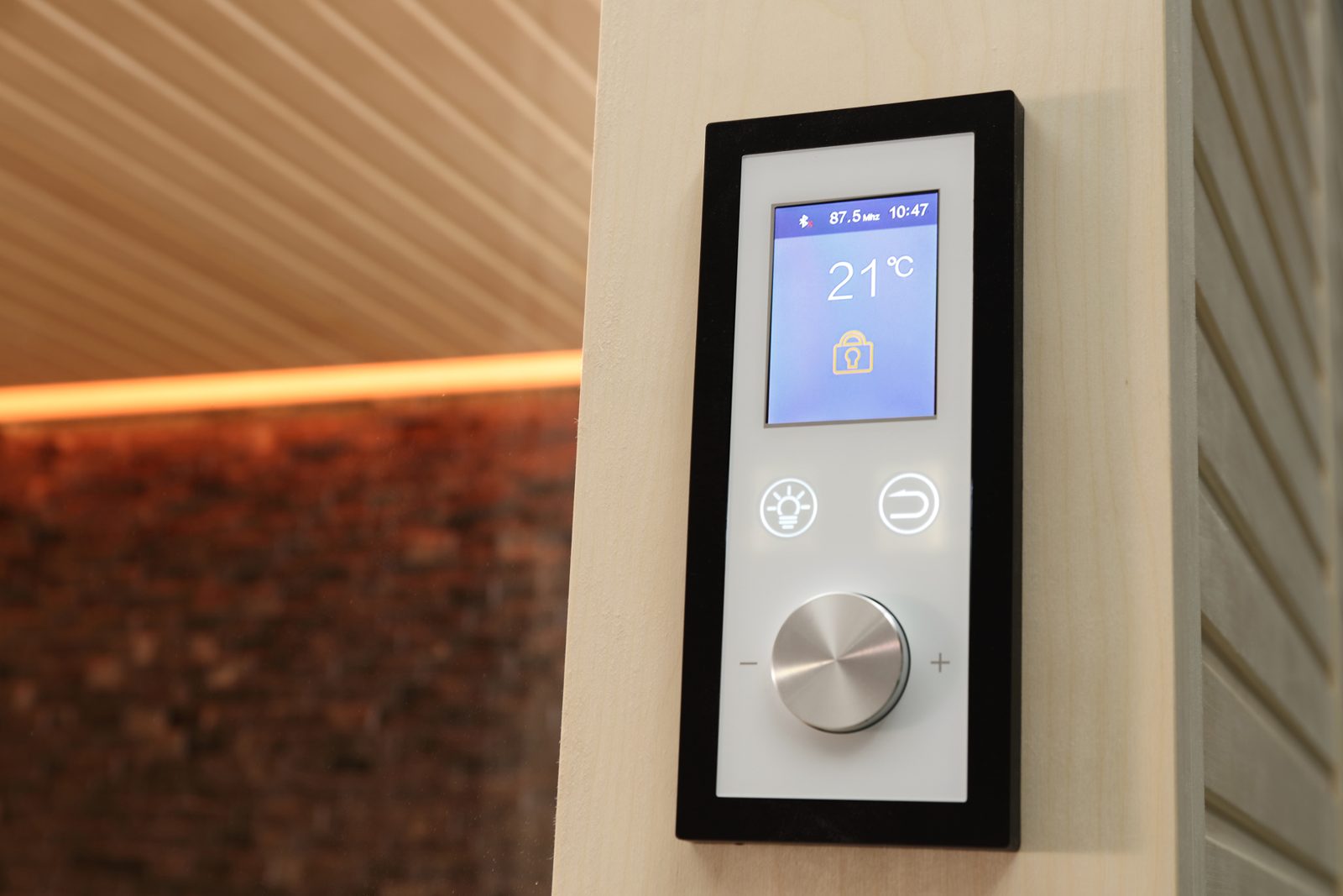 Innen Sauna Kopenhagen Black Stone – Grosse Elementsauna aus Aspen-Holz mit Black-Stone-Wand – Ansicht 6